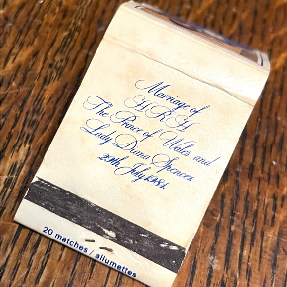 Large Royal Family Collection - Picture 9 of 13